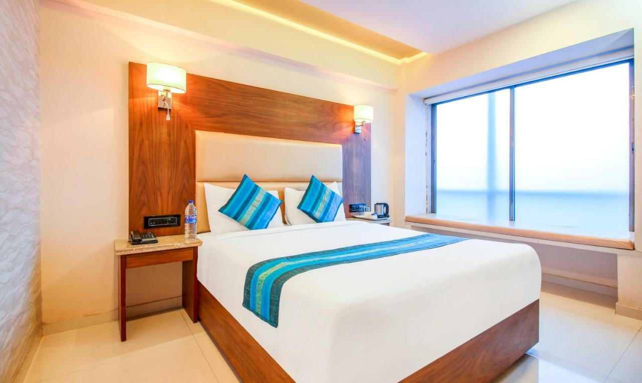 מומביי Hotel Oxford מראה חיצוני תמונה