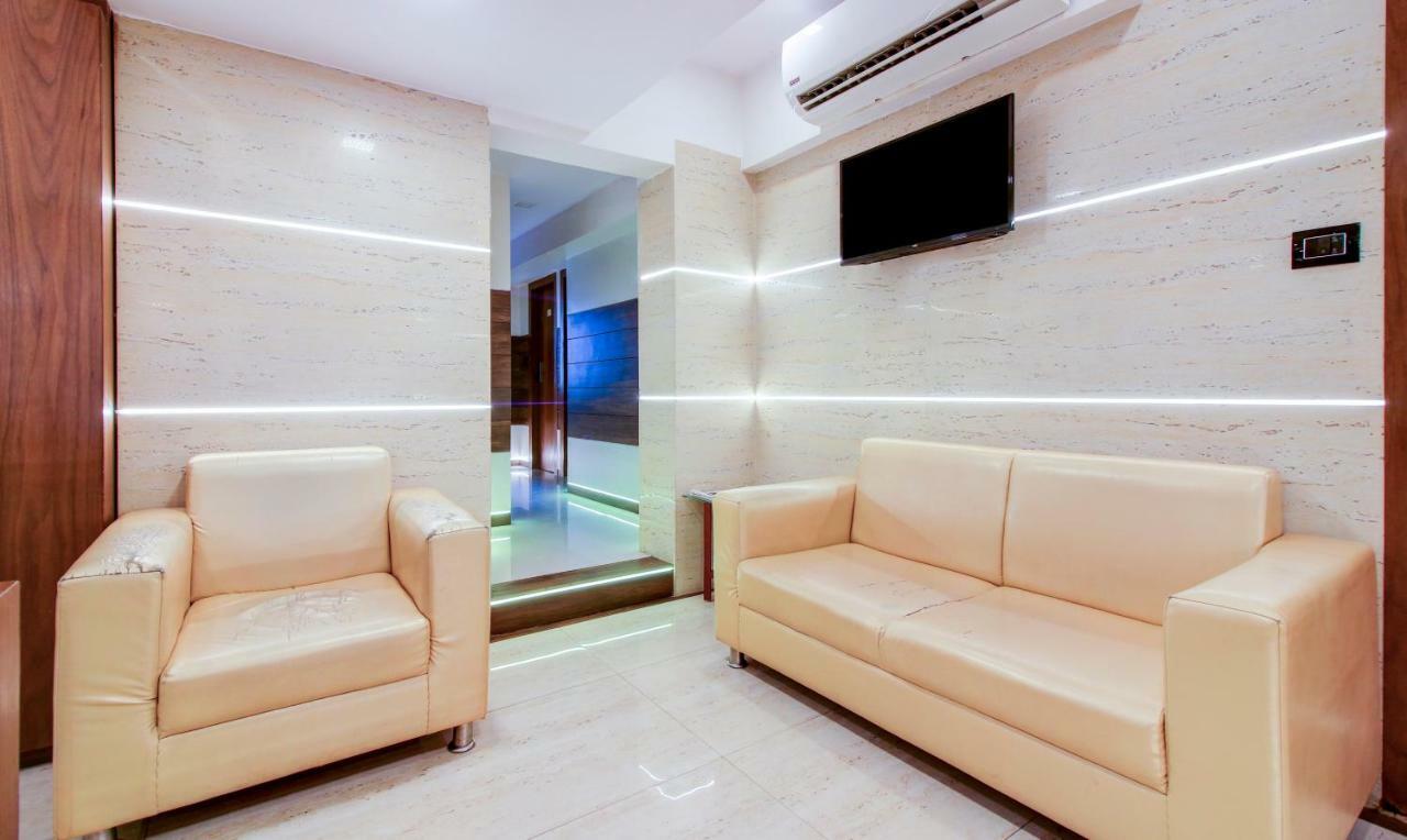 מומביי Hotel Oxford מראה חיצוני תמונה