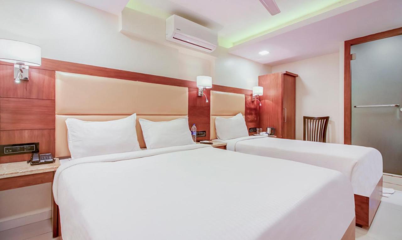 מומביי Hotel Oxford מראה חיצוני תמונה